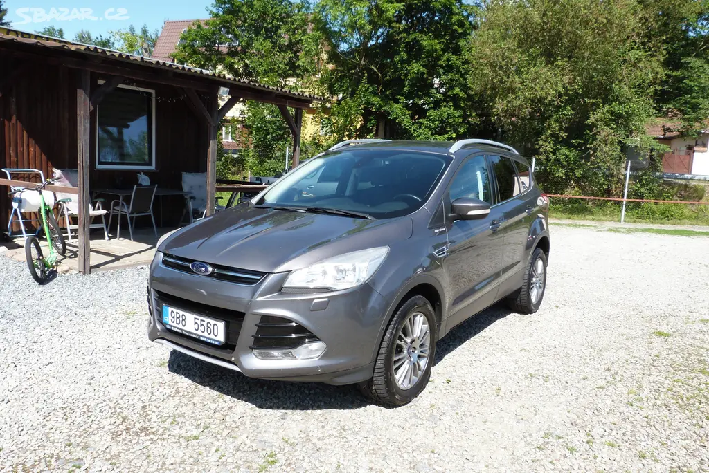 Ford Kuga, 2.0 TDCi 120 kw 4x4 Titanium